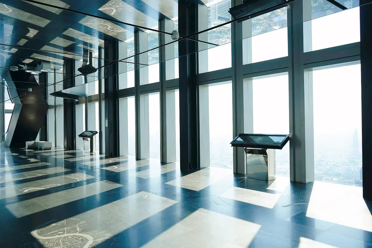 Mahanakhon glass floor skywalk