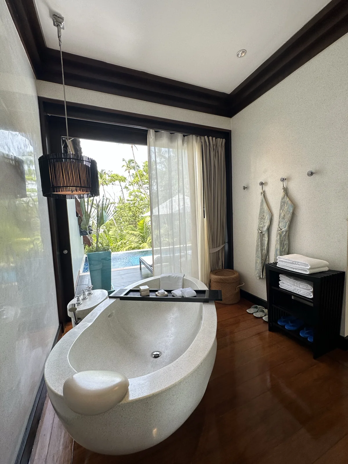 Four Seasons Koh Samui villa bathroom