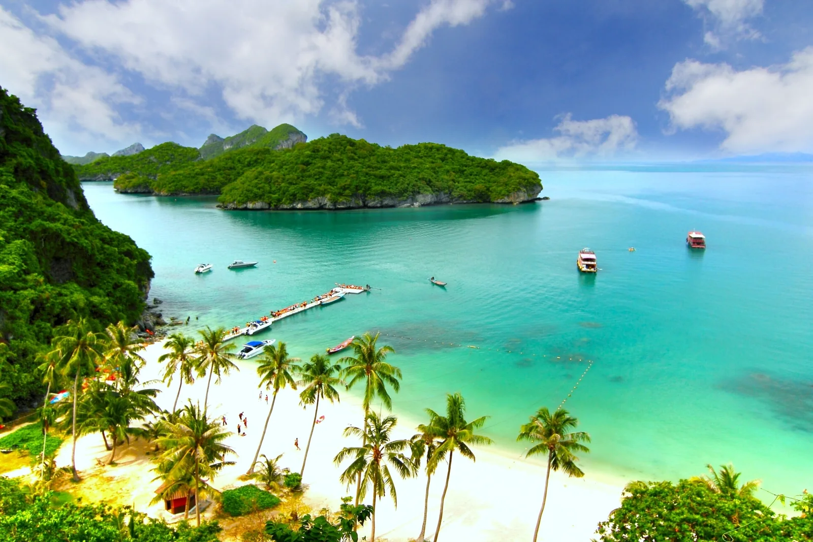 Four Seasons Koh Samui — view over the Gulf and the Five Islands