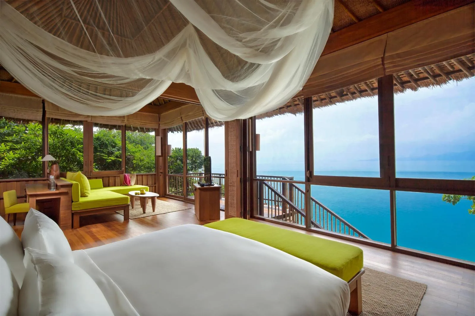 Six Senses Samui — villa bedroom with sea view